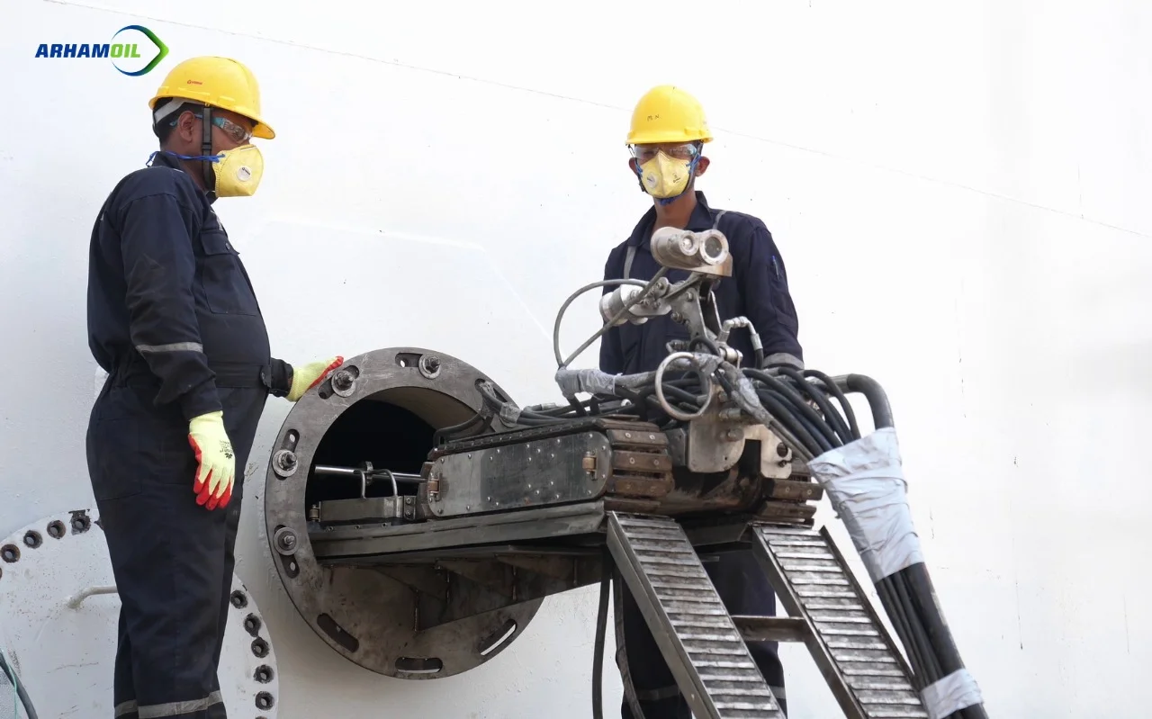 Robot tank cleaning services